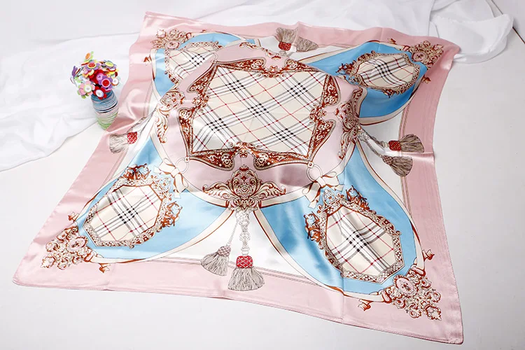 Wholesale polyester satin silk feeling 90x90 square printing women neck scarf custom