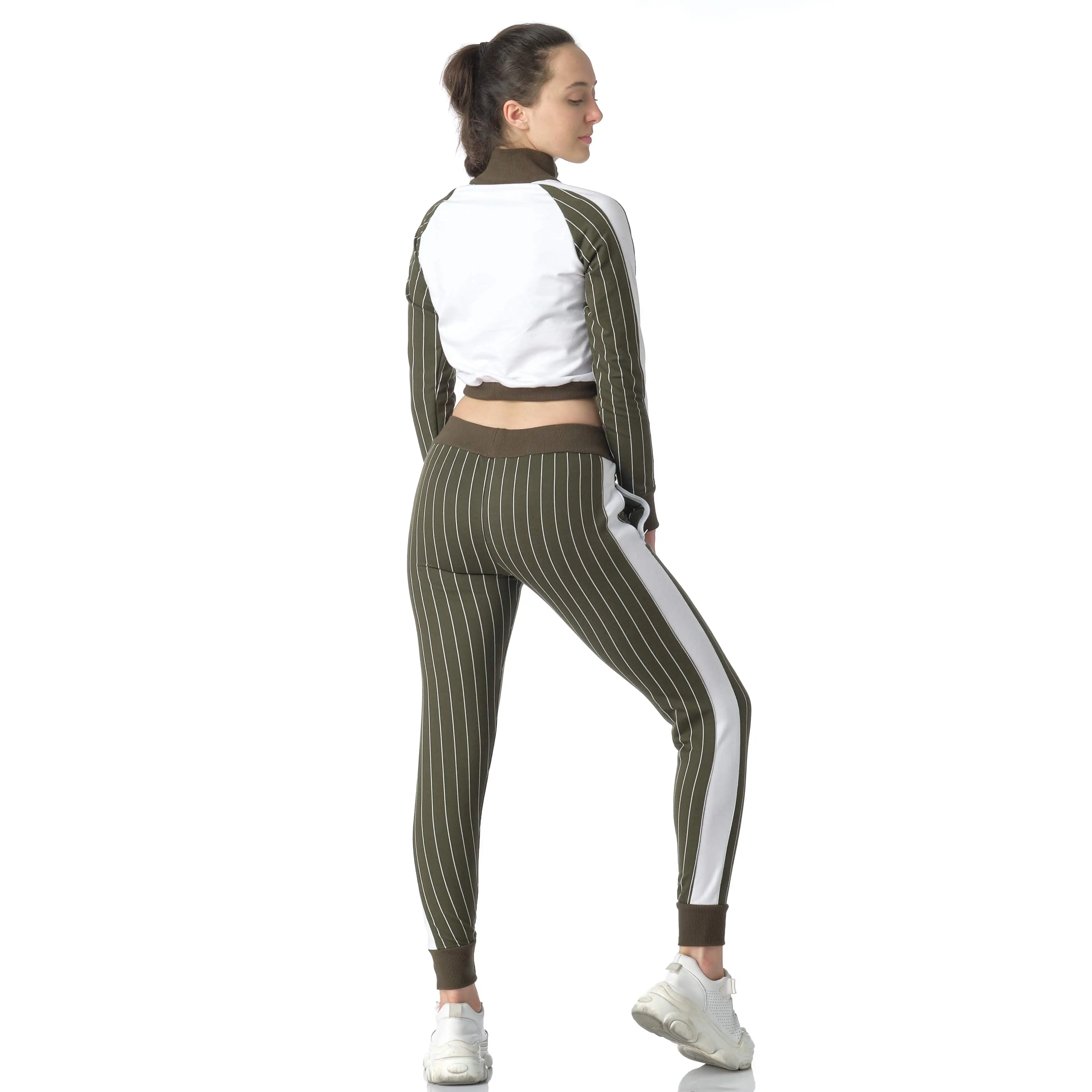 wholesale cheap New design high quality Custom Sports Tracksuits for Women Jogging wear Sportswear Tracksuit