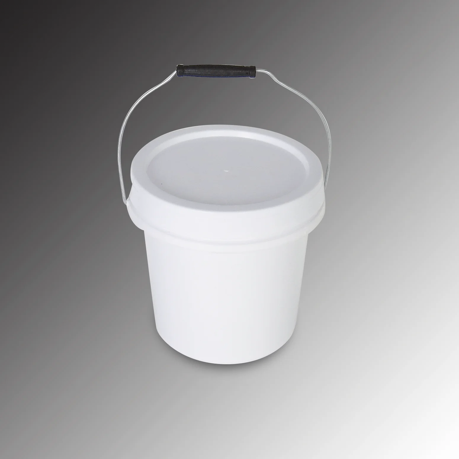 Wholesale Plastic barrel, Plastic Bucket empty Material PP Plastic Type Paint Bucket 1 Gallon