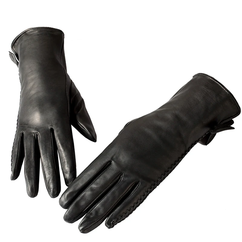 Gloves for men New Winter Series Leather made Gloves Touch Screen Function Lined With Plush Fleece Fabric