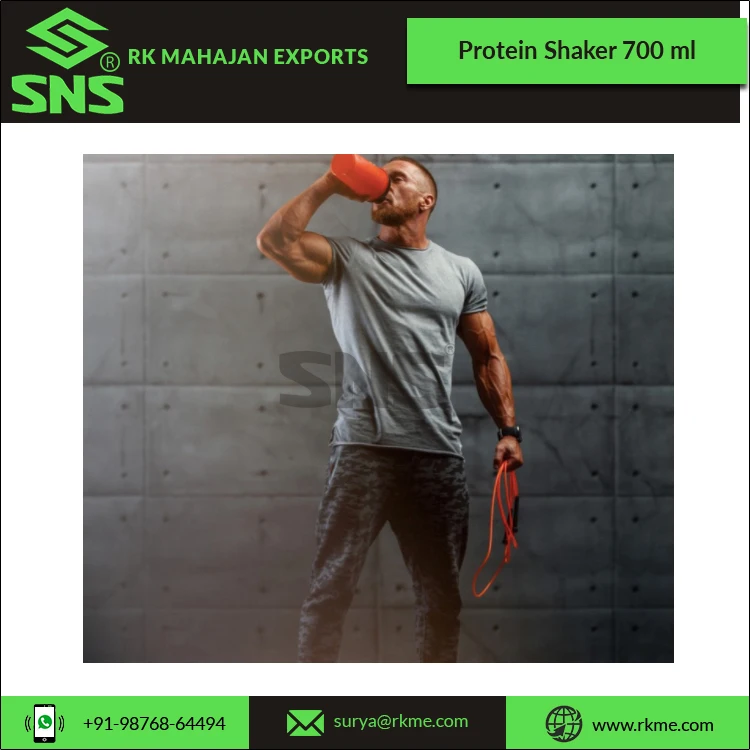 BPA and Phthalate Free Protein Shakes and Sports Drinks Plastic OEM Protein Shaker Bottle 700 ml Capacity