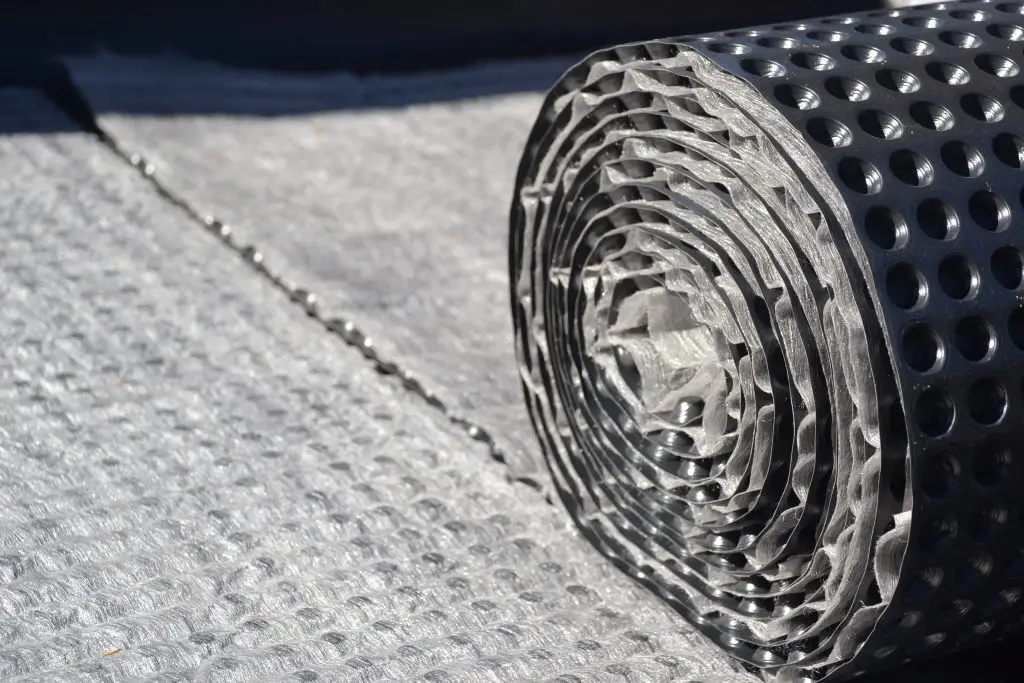 Wear resistant waterproof black MGM 200/0.2 earthwork product waterproofing geocomposite for leak prevention