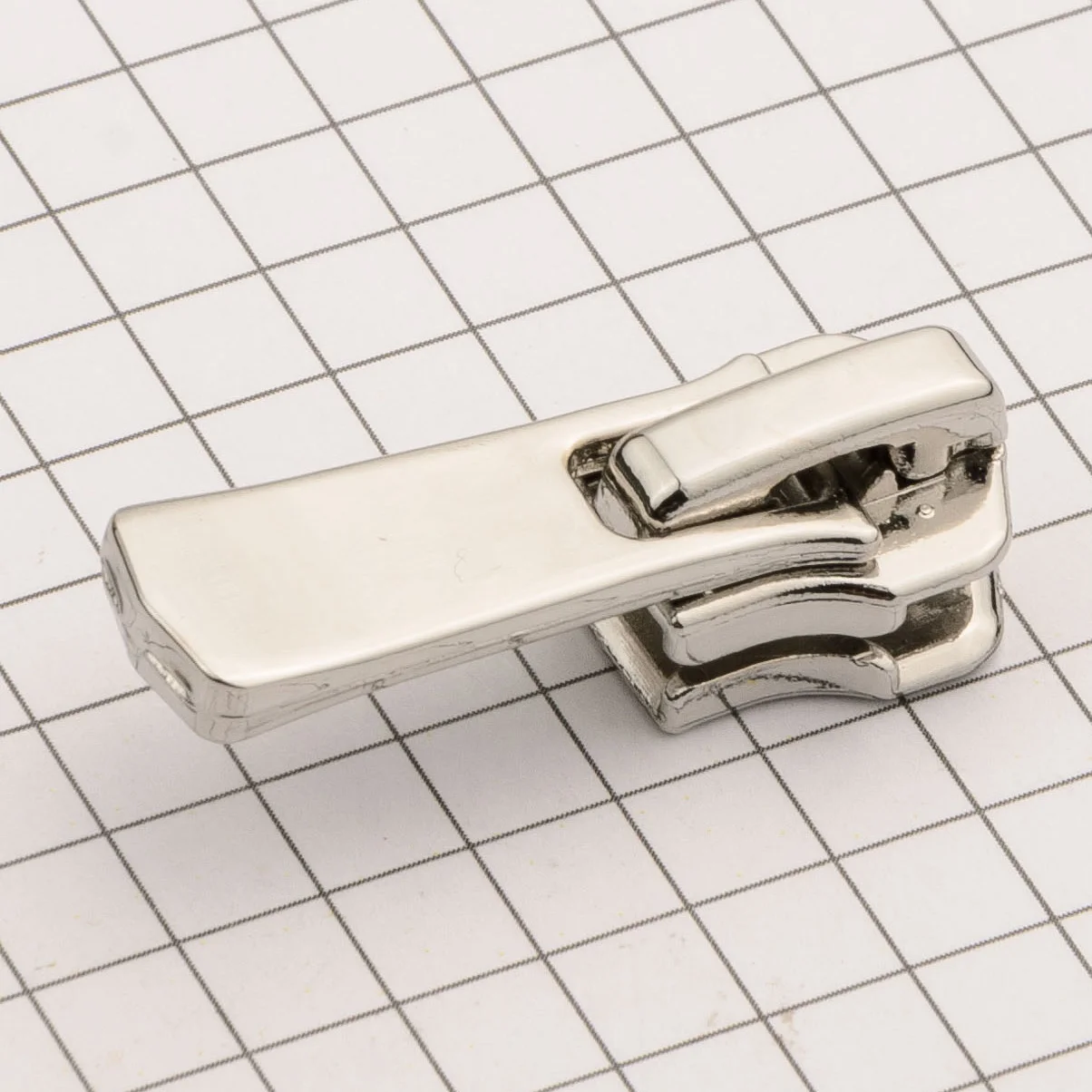 Zinc Alloy Metal Standard #5 Slider Semi Auto Lock 00197 Pull Head for Boot Zipper