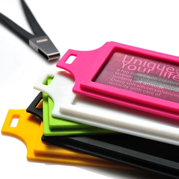 
Quality guaranteed Professional Custom design badges of various materials luggage Tag 