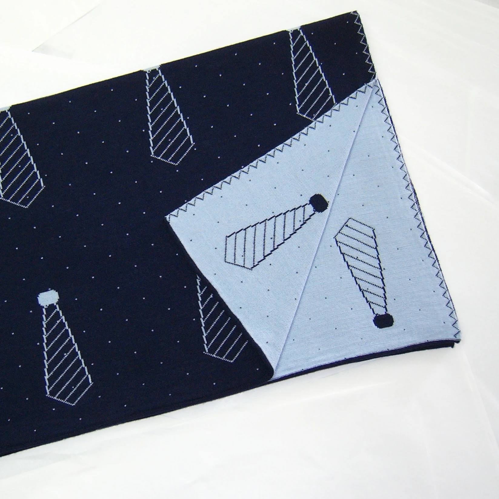 Top quality knitted wool throw gift blanket for daddy