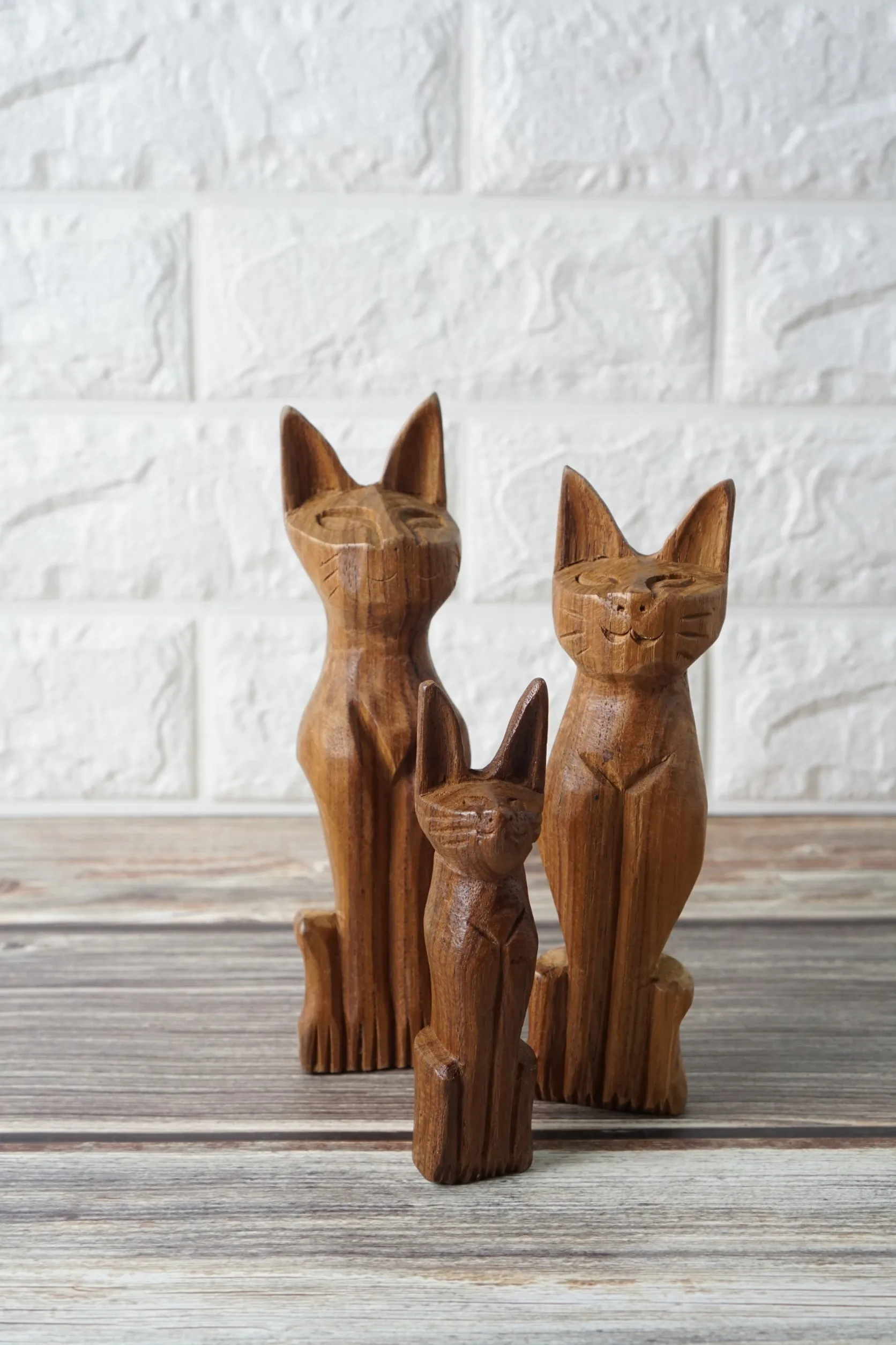 Premium Handicraft of Thailand Carved wood decor Cat wood Home decoration