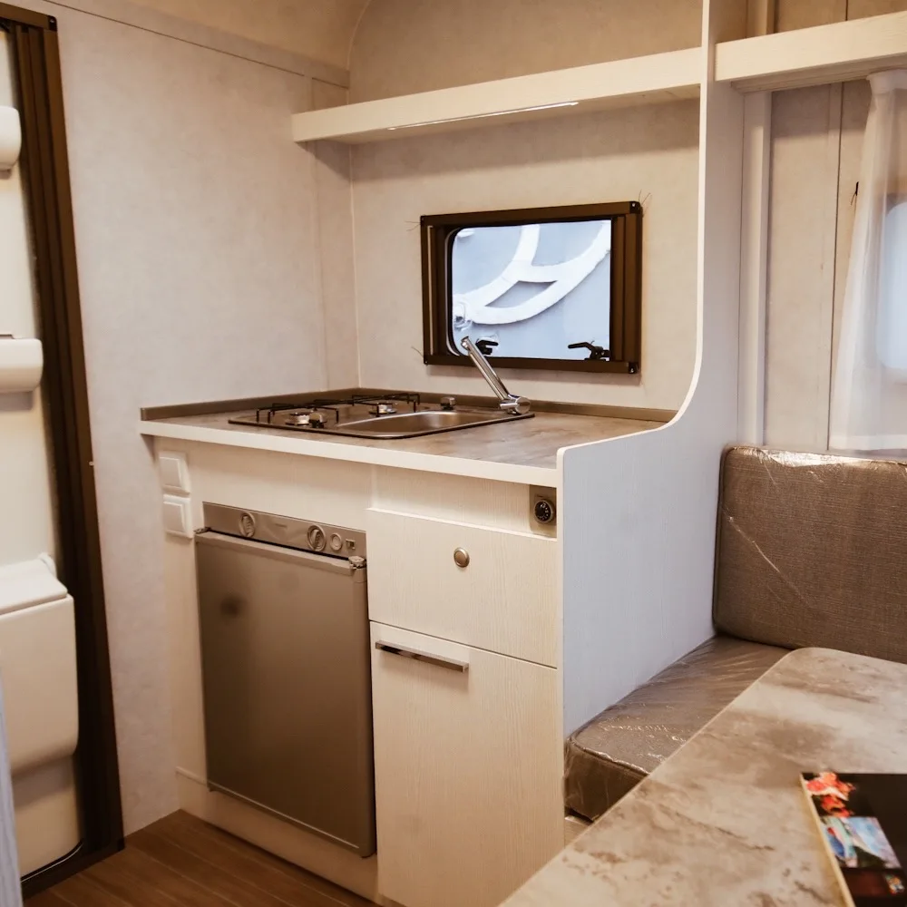 Высококачественный мини-Караван для 2 человек-SALY CARABINATA-мини-трейлер путешествий-2025 модель полная Ванна и кухня