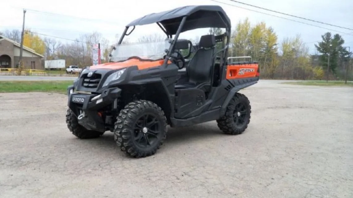 CFMOTO UFORCE 800 EPS LX