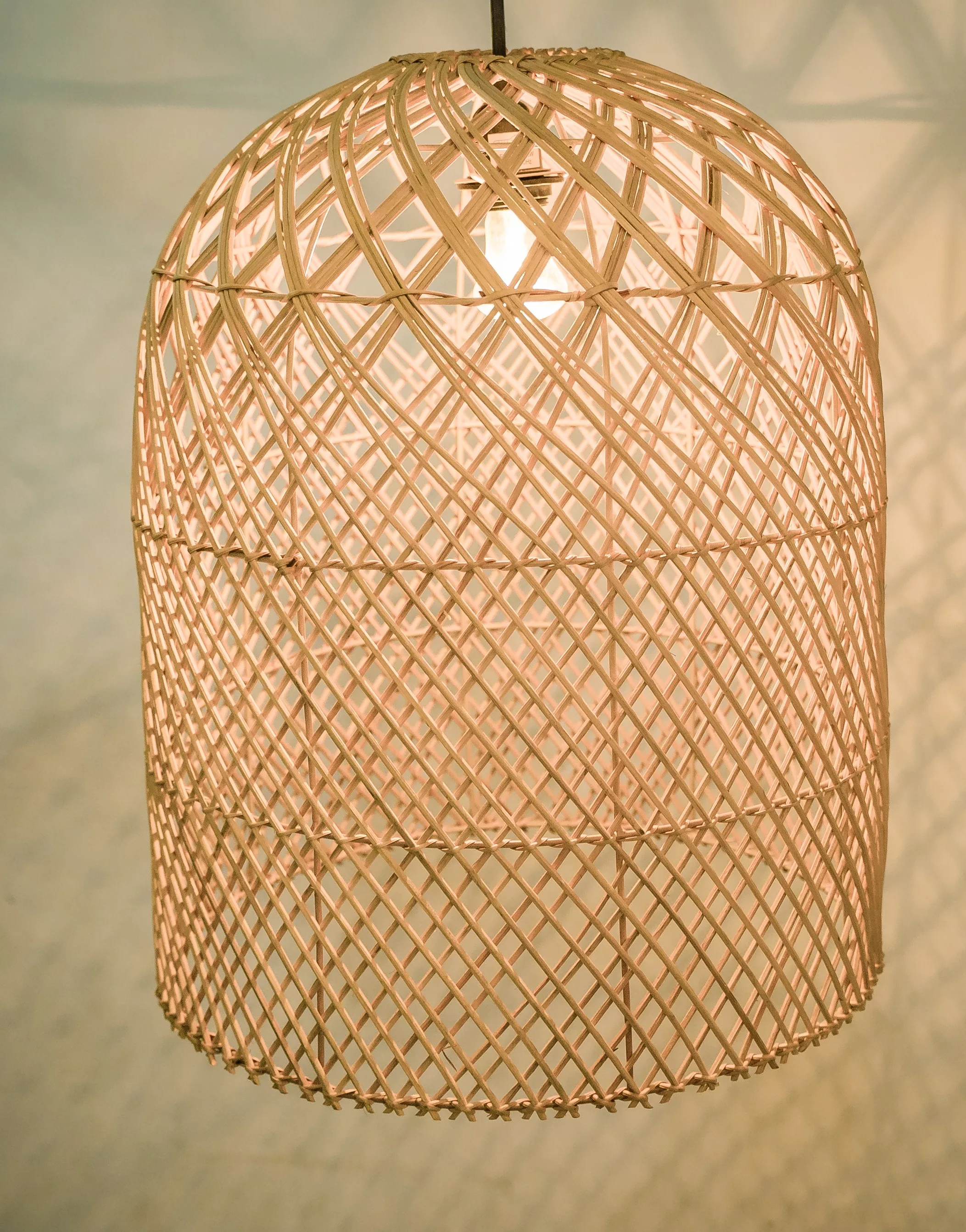 
Antique rustic style rattan bamboo hanging lamp woven lantern pendant light made in Vietnam 