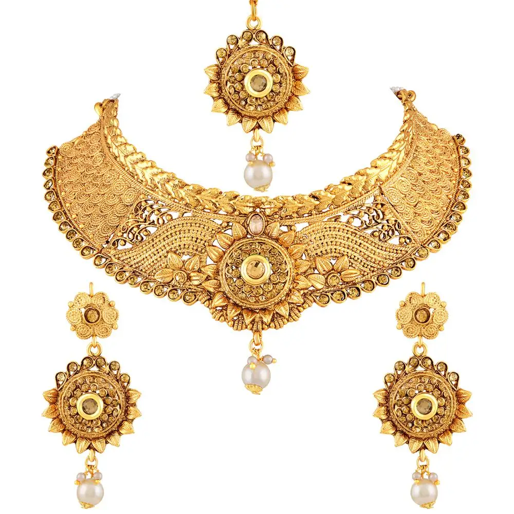 Traditional Elegant Gold plated Choker Style Kundan Necklace Set With Mangtikka Jewellery Necklace Set For Women