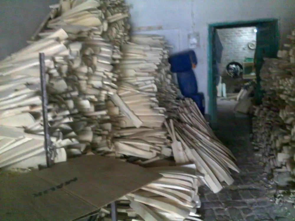 cricket products/cricket stump with wooden base