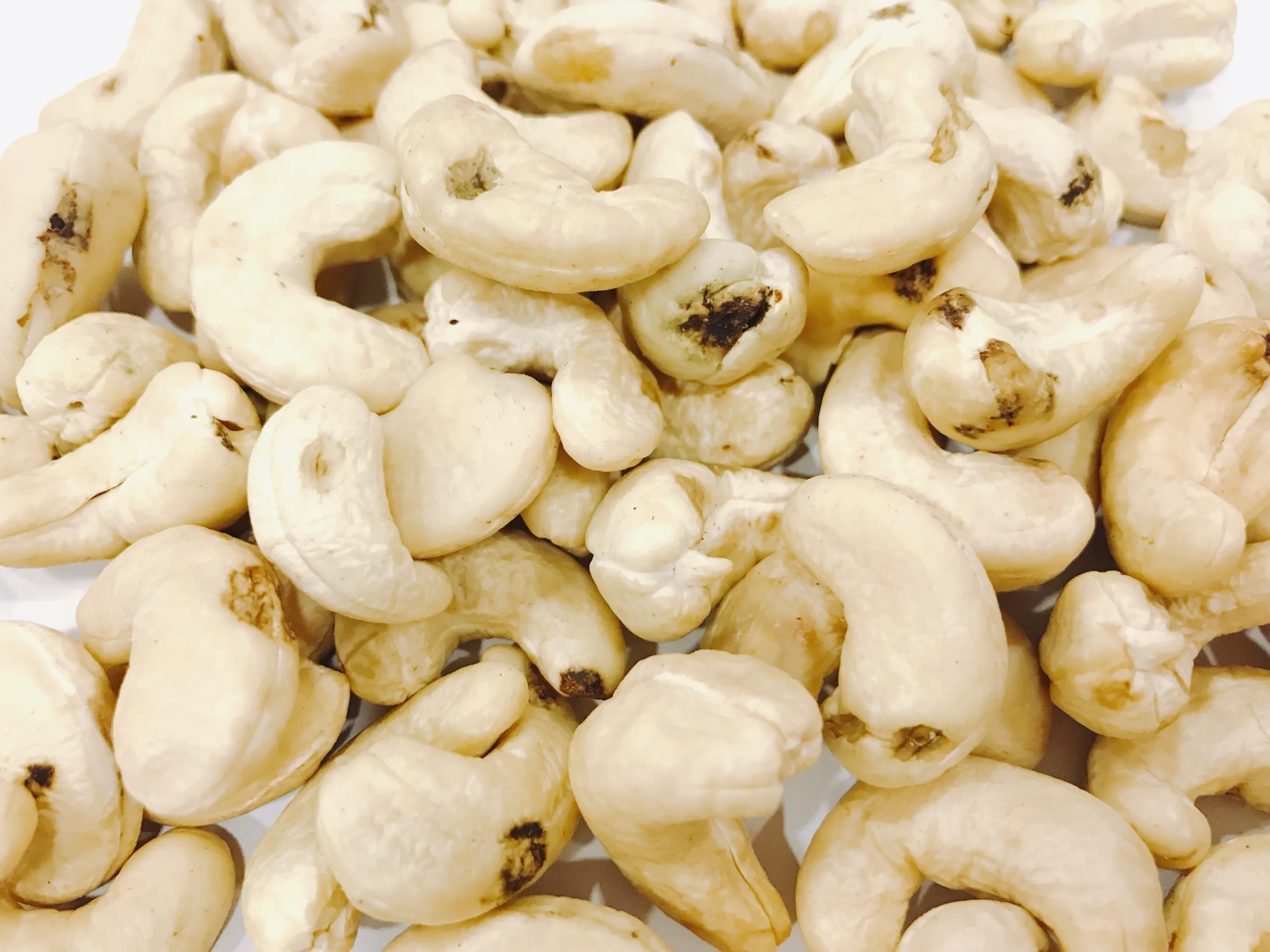
CASHEW NUTS SK2 