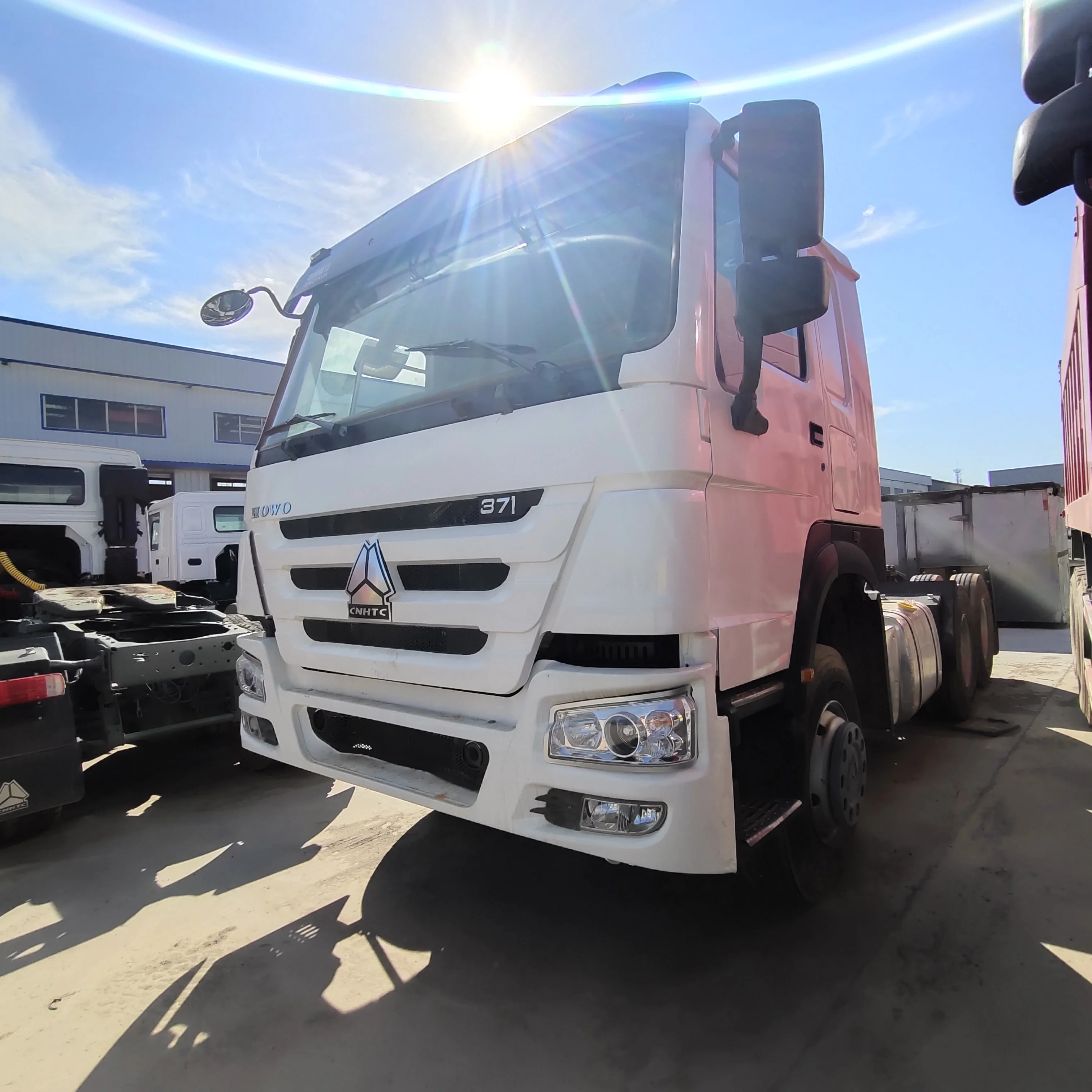 Used truck Hawo tractor truck 6 x 4 tractor