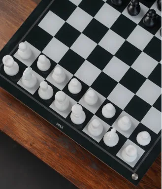 URRA is a Direct Manufacturer Of High Quality International Chessboard Chess Boards From Industrial Wood Chess games