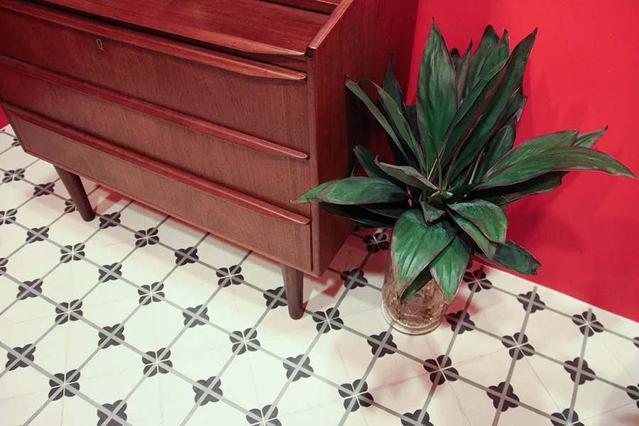  Цементная керамическая плитка 200x200x16 мм для установки пола