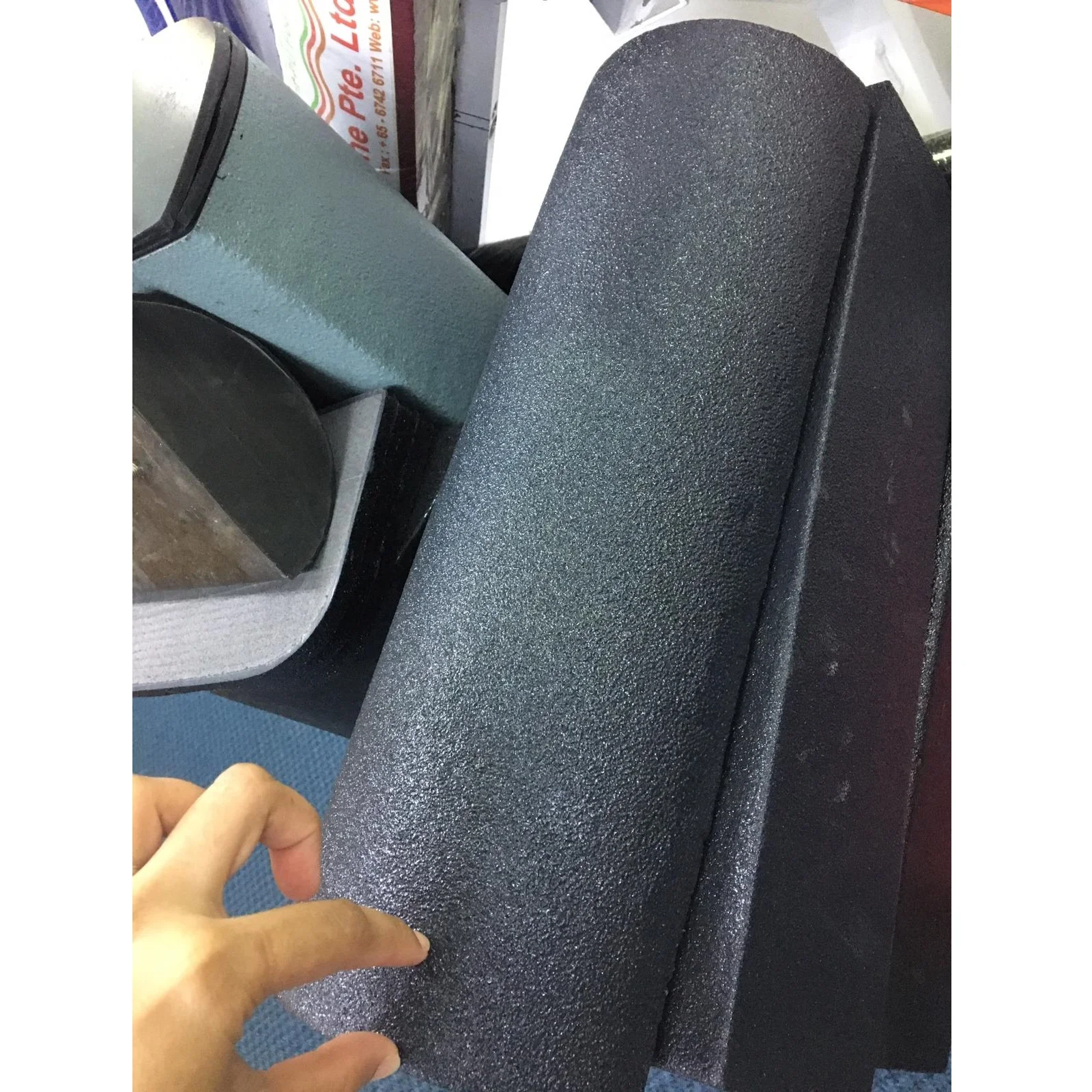 
D Shape Side Bumper Floating Dock Pontoon Rubber Fender Lightweight Foam Filled Dock Bumper For Tug Boat And Fishing Boat 