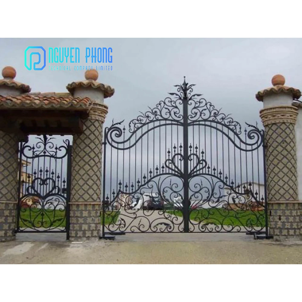 Hot Sale OEM Custom Wrought Iron Main Gate Design