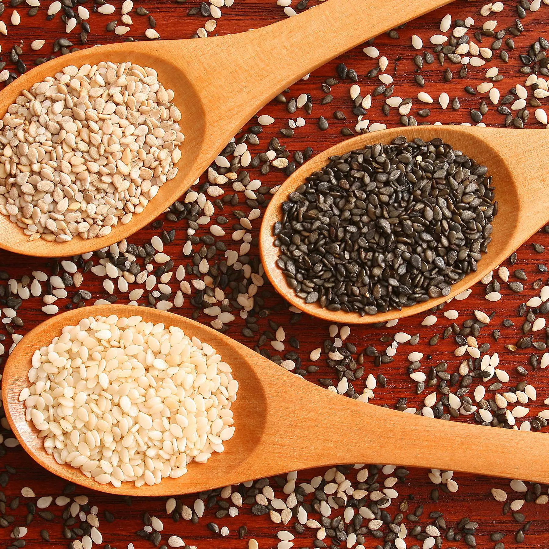 Factory wholesale white and black hulled sesame seed with lowest price