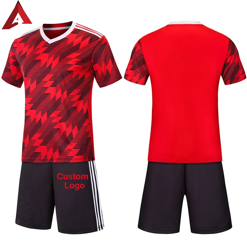 Men Wear New Design Custom Sublimated Breathable 100% Polyester Soccer Uniform In Best Price