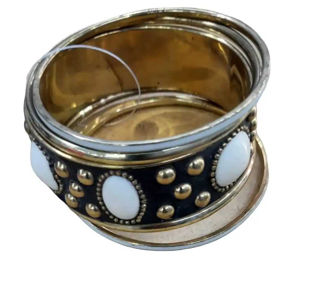 Brass bracelets & bangles