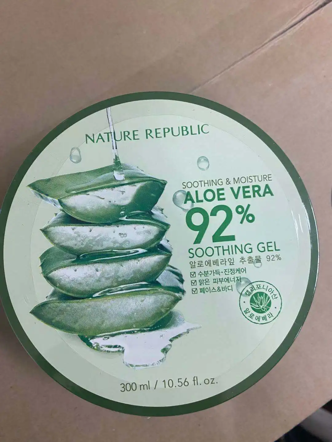 natural republic alovera gel 92% Soothing & Moisture Gel 300ml