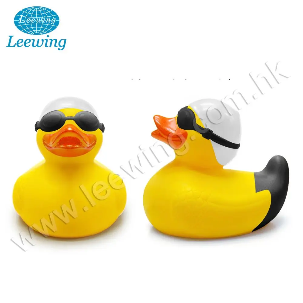 Hot Sale Plastic PVC Vinyl Customized Bath Toy for Kids Summer Logo Printed Rubber Duck with Sunglasses