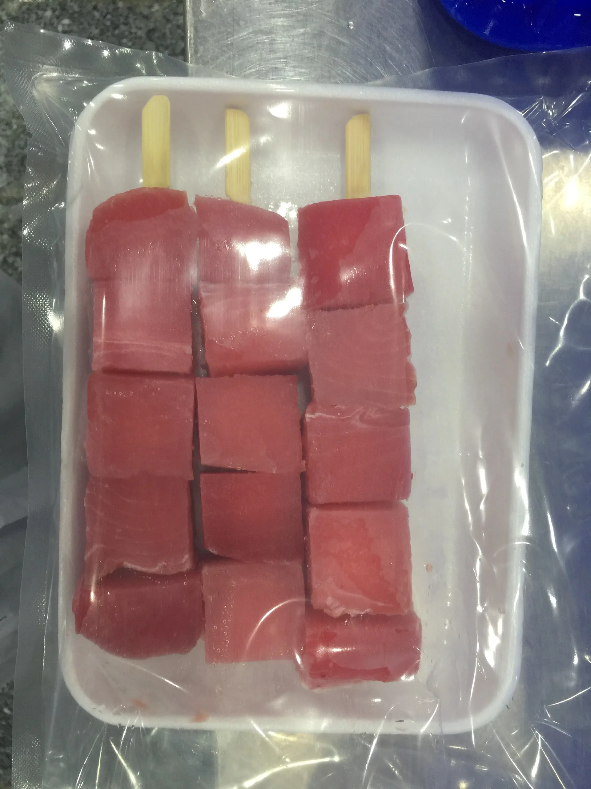 Best seller IQF yellowfin frozen Tuna cube for canned tuna