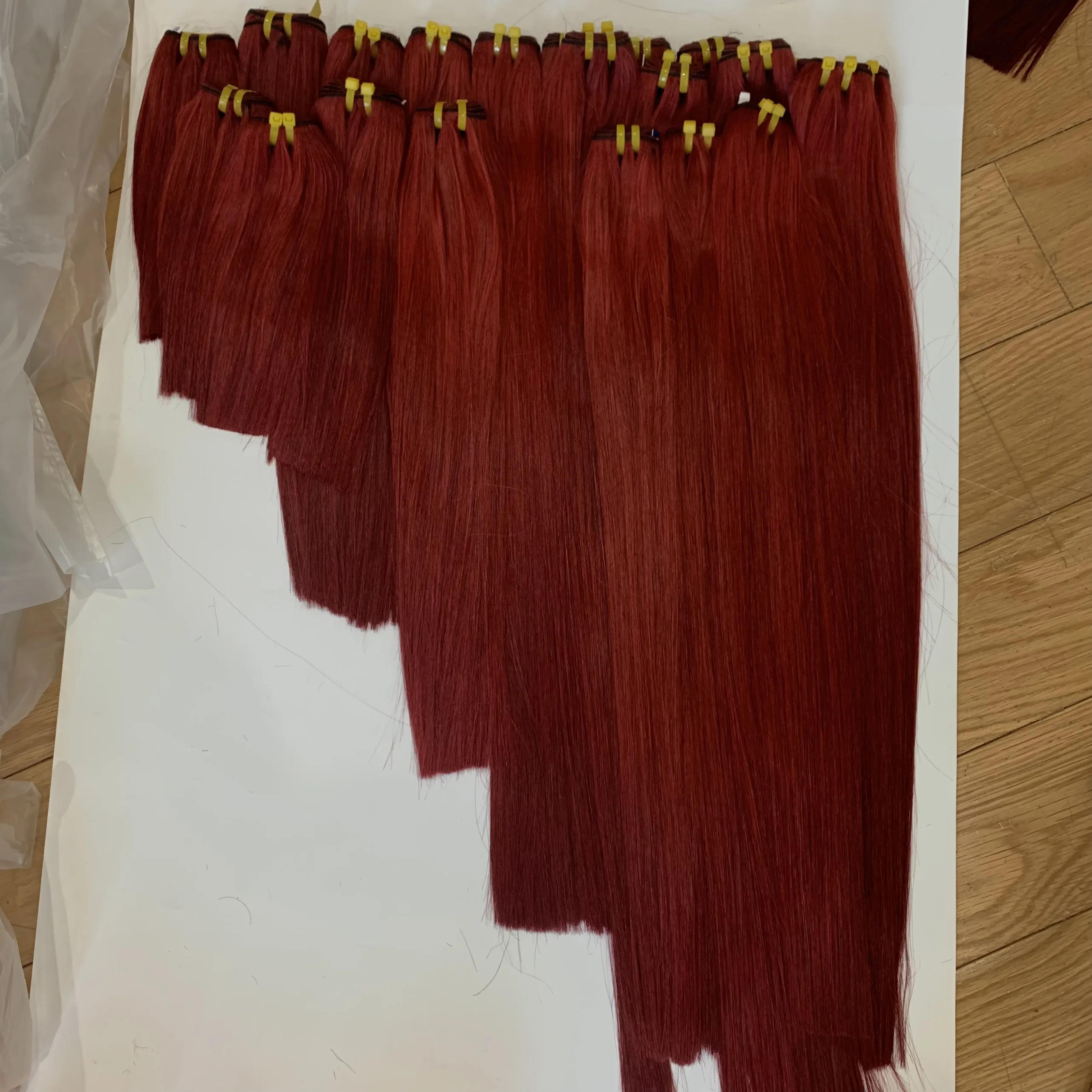 Поставщики волос бесплатный образец пряди с застежкой 100% бразильские волосы лучшее качество прямые remy из Вьетнама