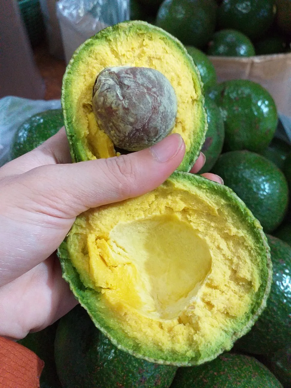 Самая дешевая свежая камера авокадо 034 Fuerte Hass Вьетнам 84 896674503