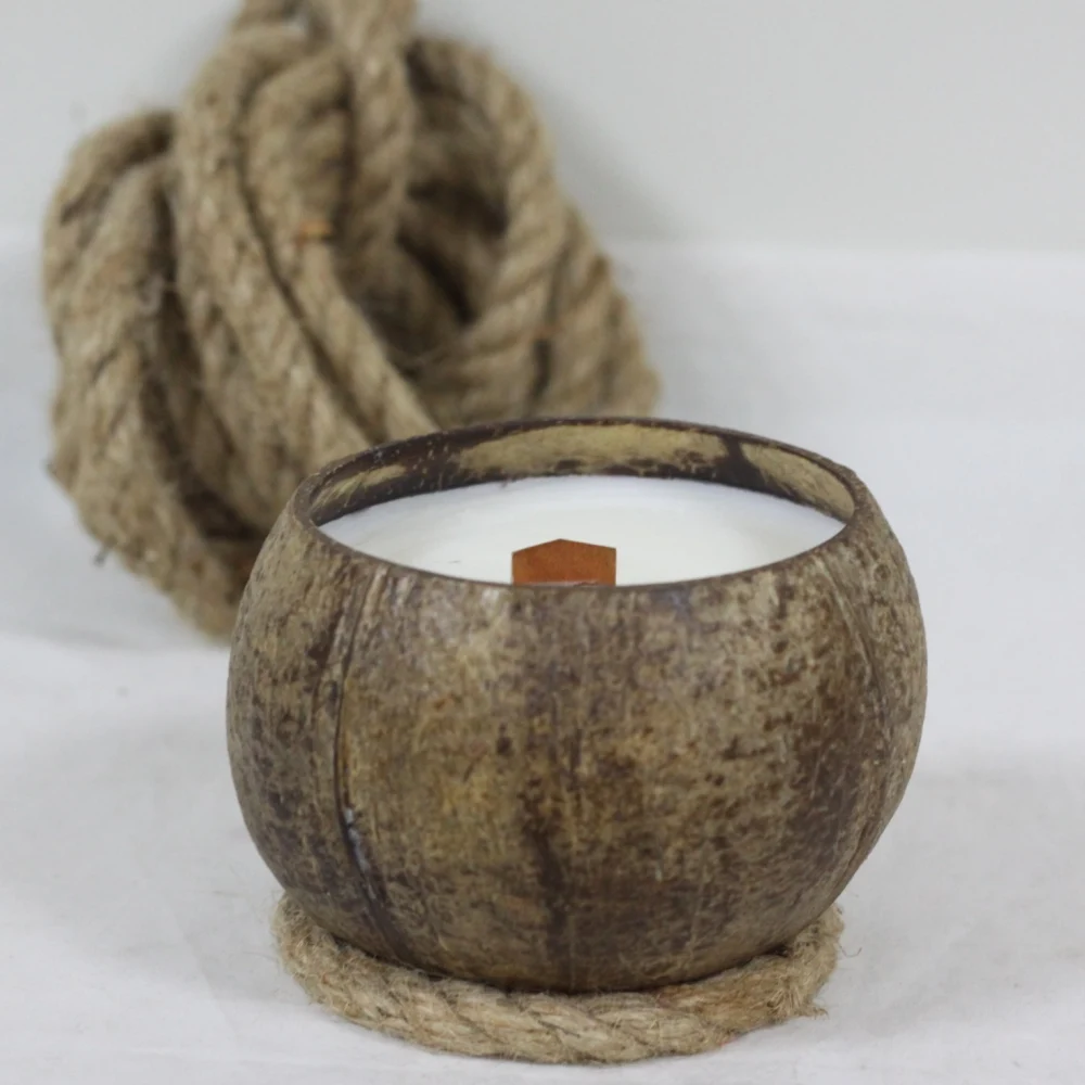 Natural Coconut Shell candle
