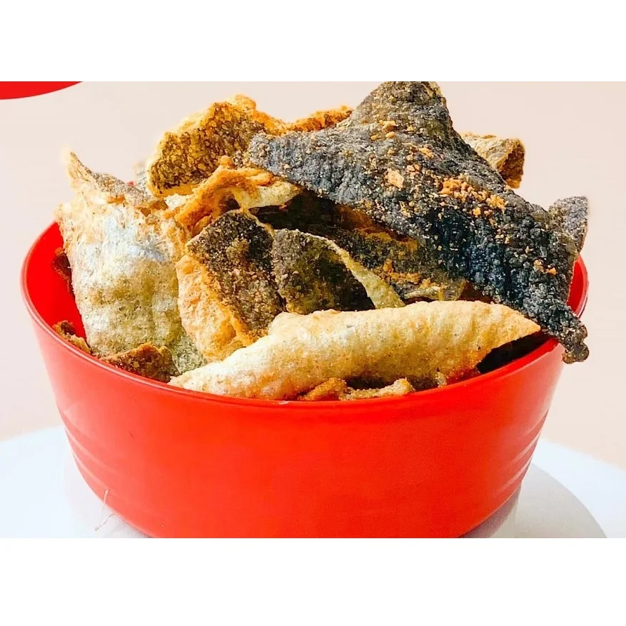 Лучшая цена жареная рыба морепродукты закуска Пряная жарочная машина хрустящая рыбка от Hola для всех возрастов