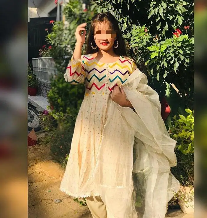 Модные дизайнерские пакистанские костюмы газон/Лен/хлопок с вышивкой из 3 частей доступны по оптовой цене.