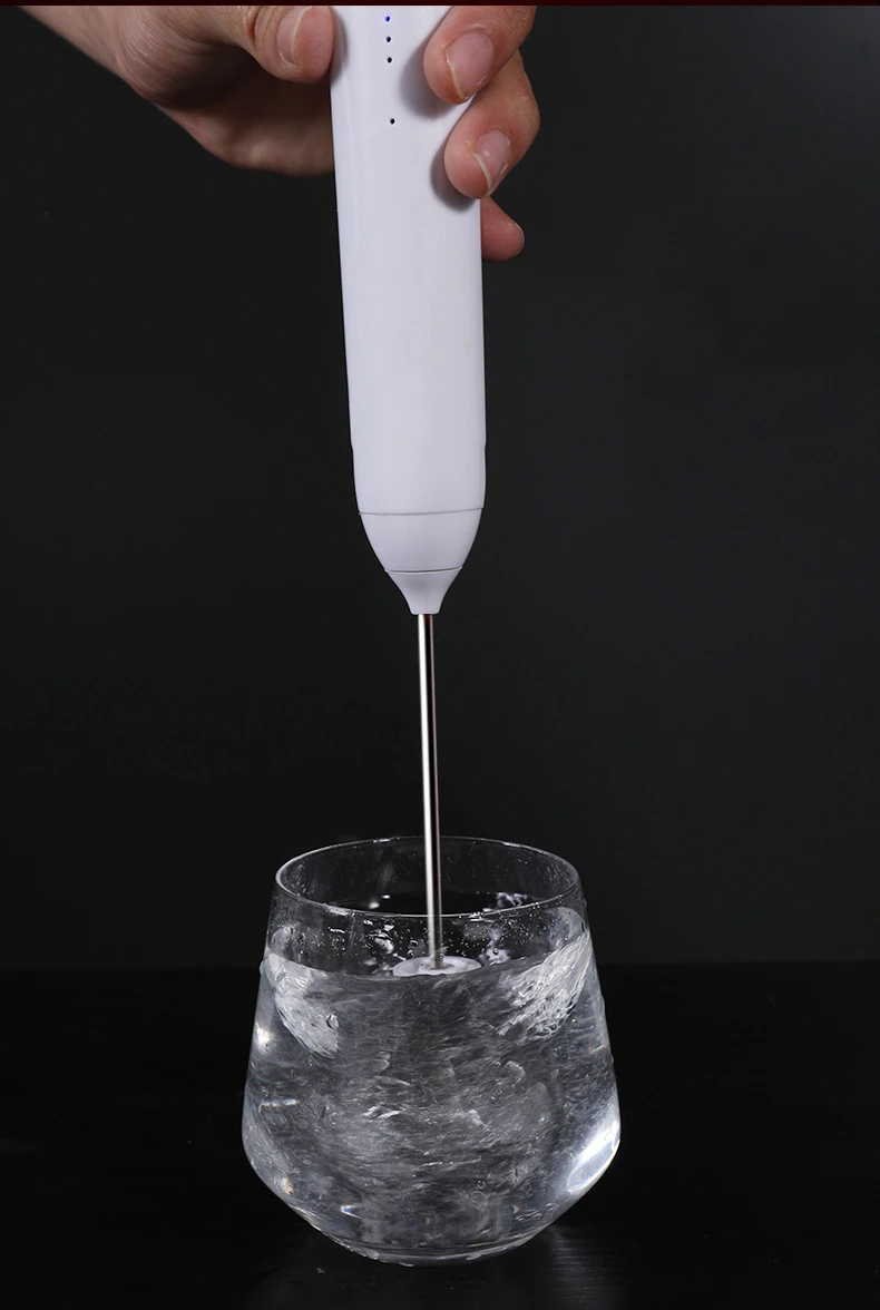 2021 Small Hand Charging USB Stirrer Sale Juicer Liquid Fruit Blender Mixer Blade