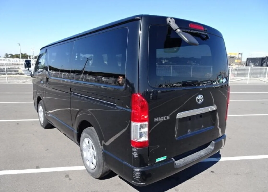 Used Cheap 2019 Toyota Hiace Mini Bus For Sale/Toyota HIACE USED BUS FOR SALE