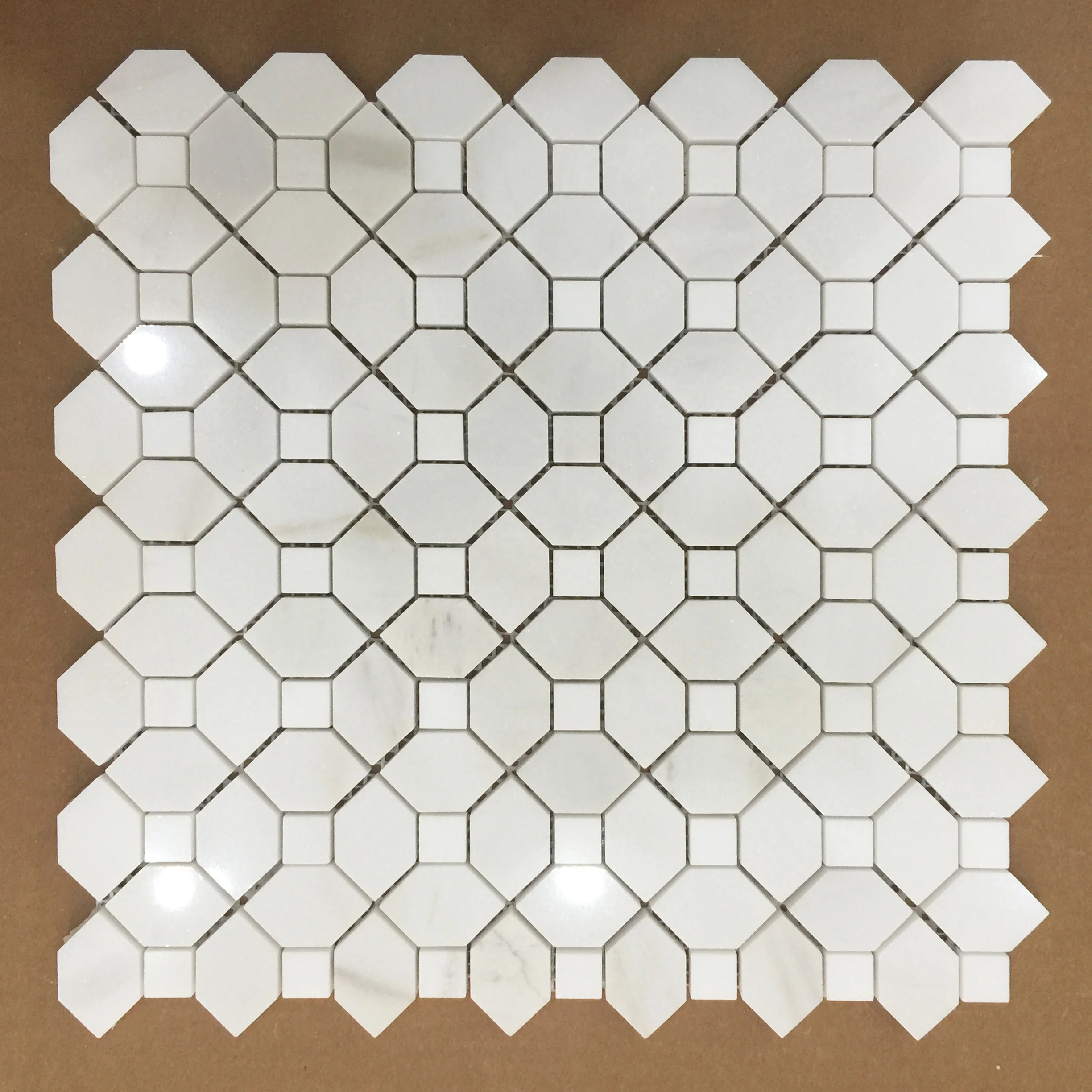 Wholesale High Quality Milky White Natural Stone Mosaics Rhombus Vinyl Flooring Stone at Competitive Price