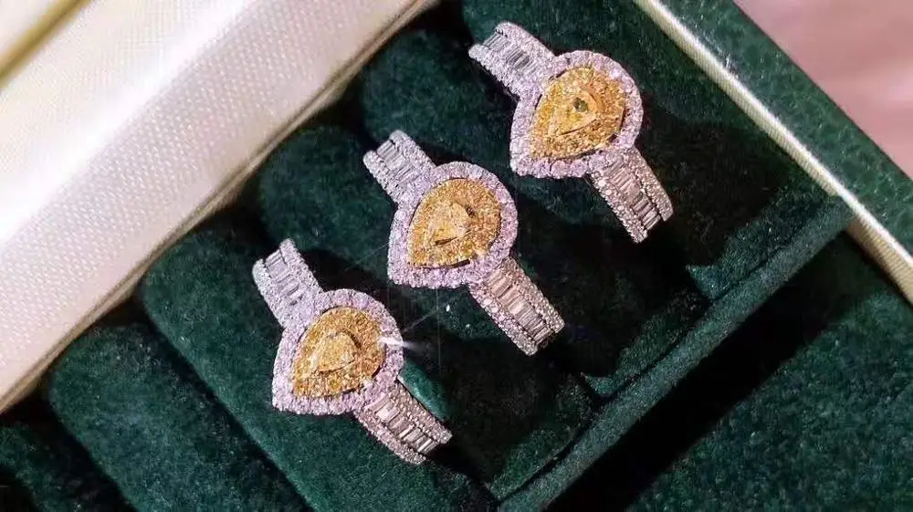 High-end Yellow Natural Gemstone Solid 18K Diamond Pear Shape Ring For Women