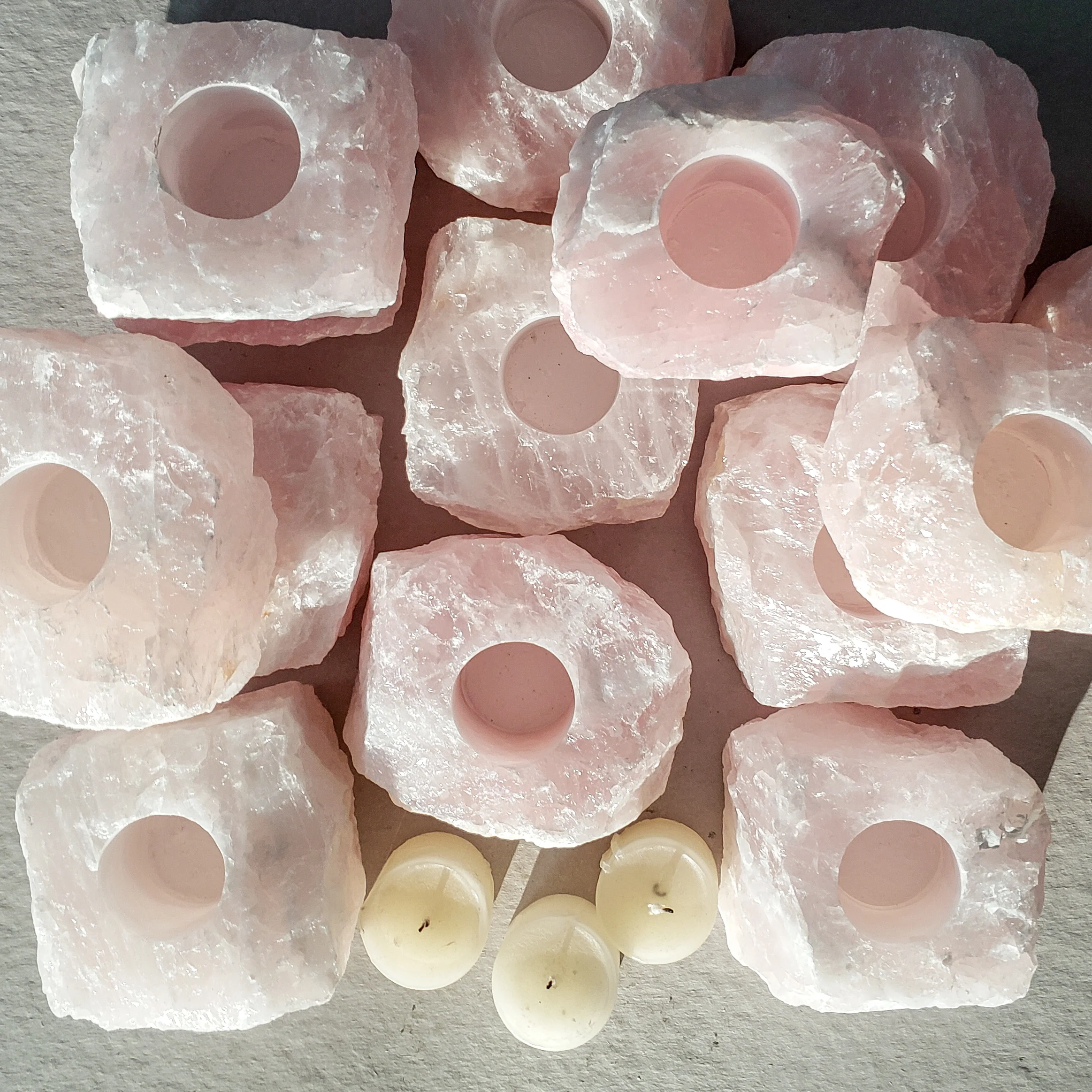 Шероховатые подсвечники-прозрачный кристалл/розовый кварц-оптовая продажа