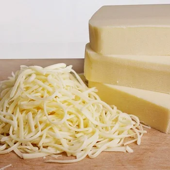 Натуральный сыр Mozzarella аналоговый для ежедневного