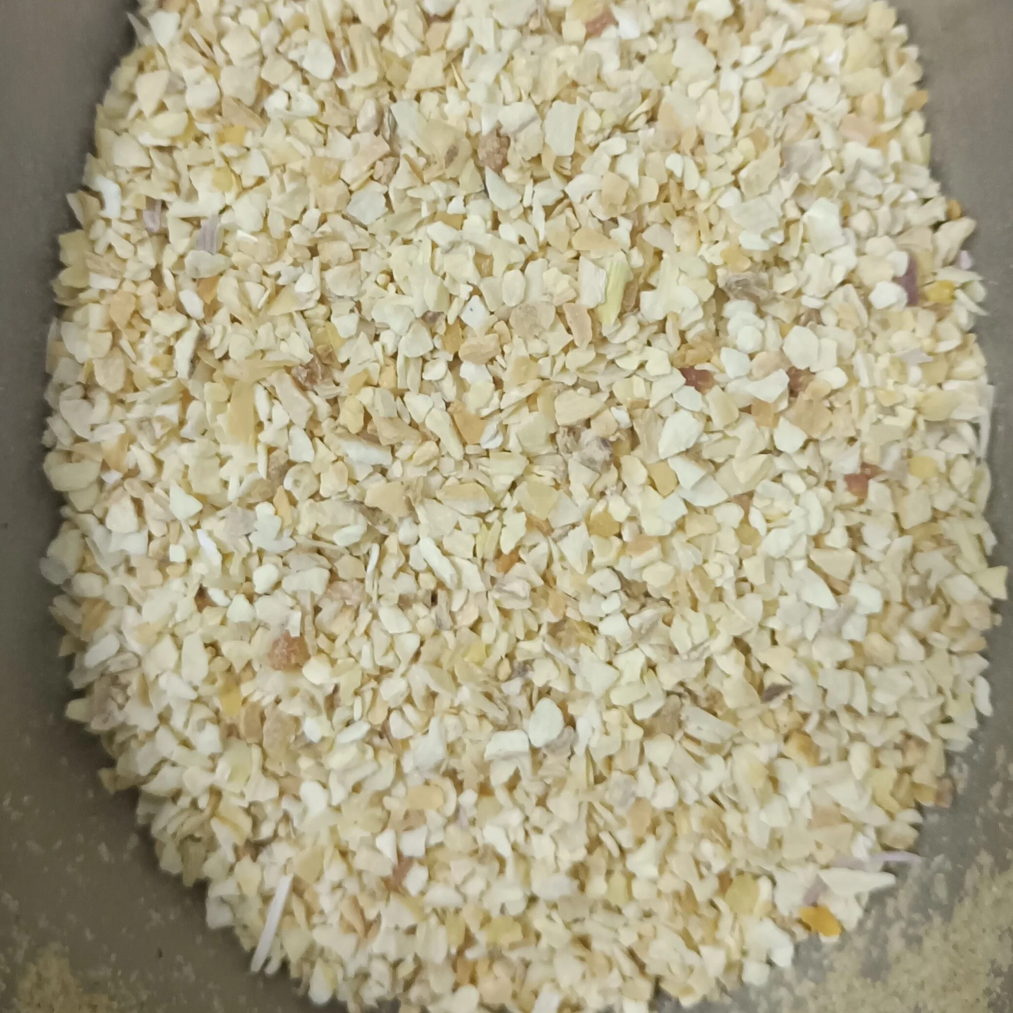 Китай дегидратированные чесночные гранулы 8-16mesh экспорт в Бразилию США