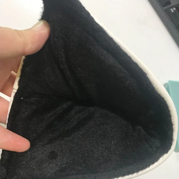 wholesale white pu Green Shamrock stitched golf blade putter club head covers with magnet closure