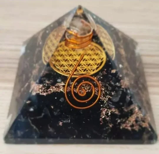 Black Tourmaline Copper Coil Orgone Pyramid for Healing and Meditating/ Wholesale Best Quality Products by Trusted Suppliers