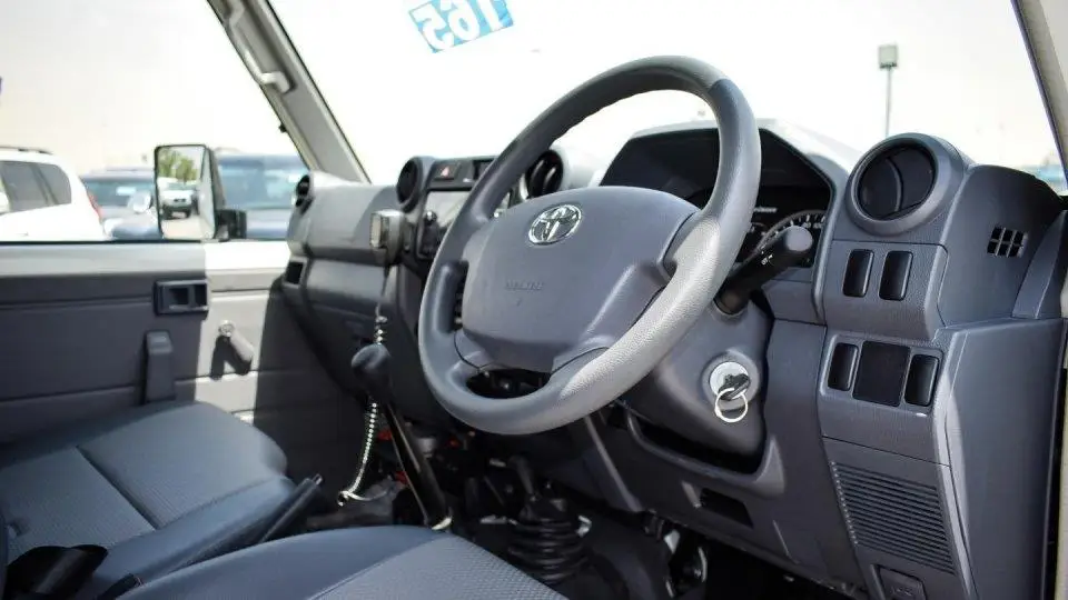 2020 To yota Land Cruiser Hardtop Ambulance RHD 4x4