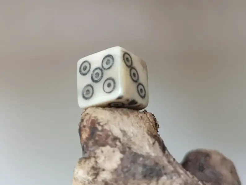 buffalo natural bone dice for gaming