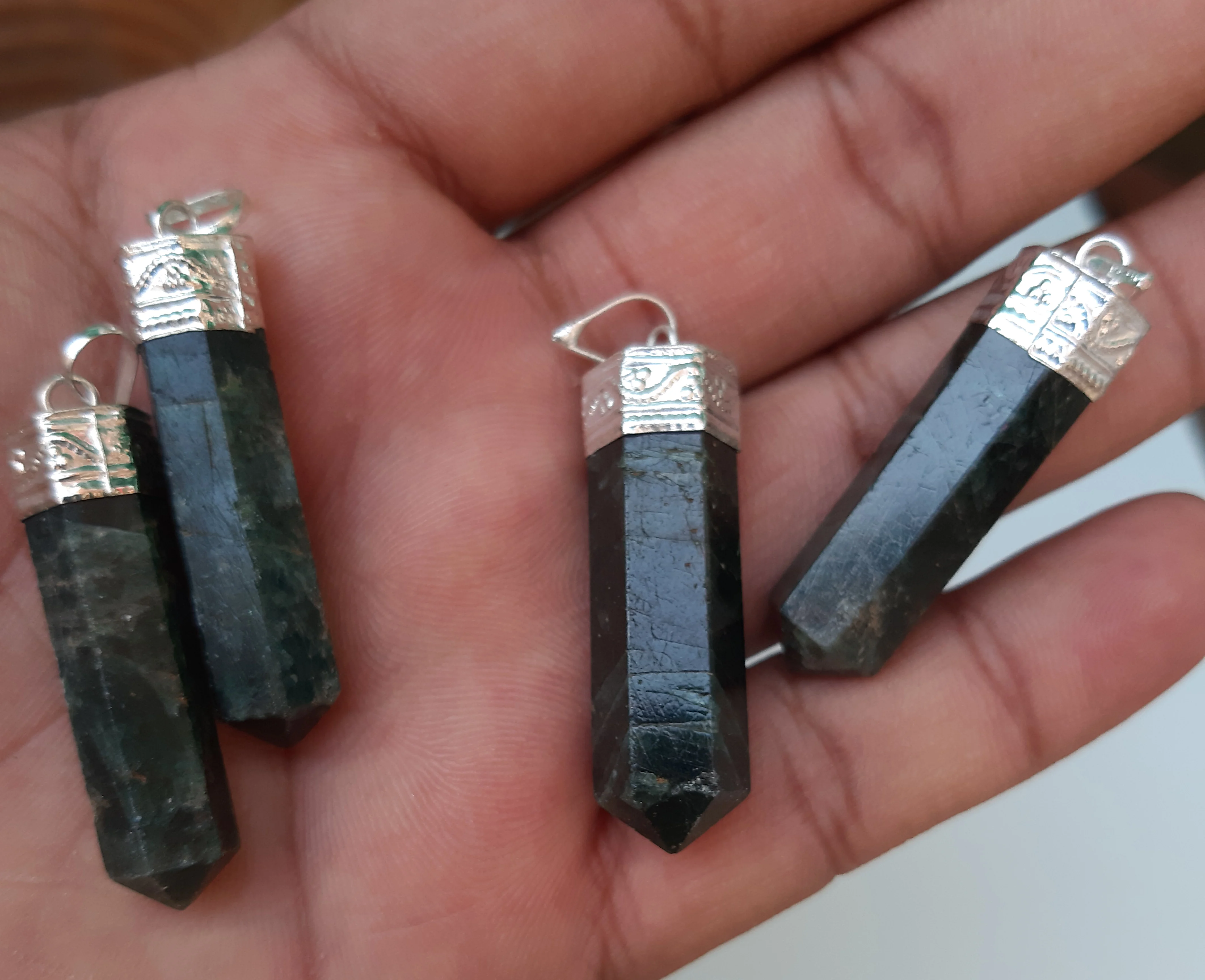 
Natural Crystal Green Apatite Single Terminated Point Pencil Pendant, Faceted Charm Pendant for Sale 