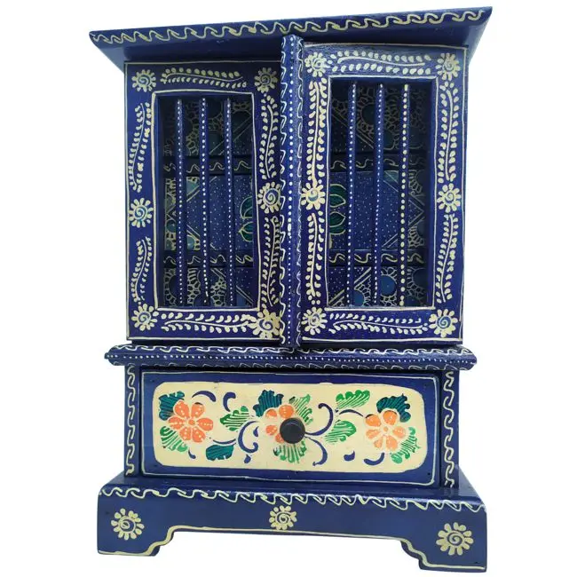 
Batik Cupboards with the beauty amazing batik of wooden furniture 