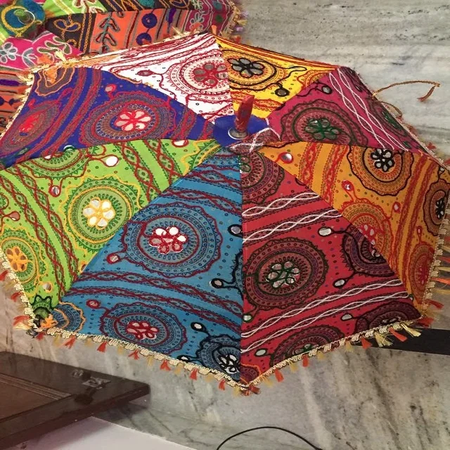 Indian New Small Embroidered Umbrellas Handheld Decorative Wedding decorative Outdoor Wedding Party Christmas Decor