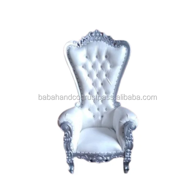 
Sofa throne style living room 