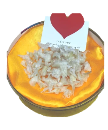 
Top Bottom part of Edible Bird Nest / Cubilose / Da Yan Jiao (horn) 