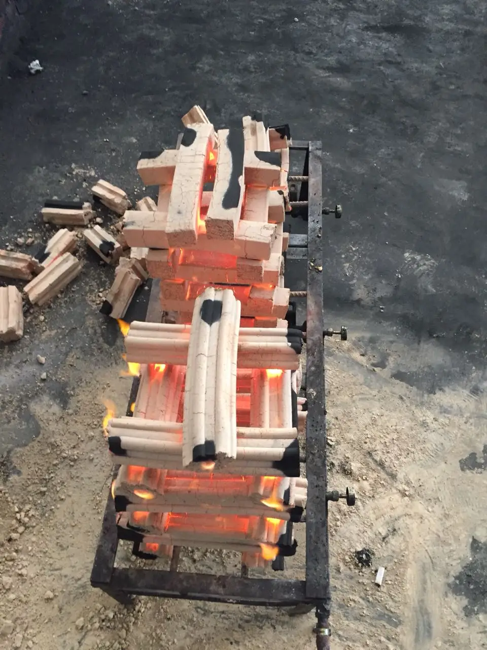 Класс A1; Древесный уголь для экспорта лиственных пород