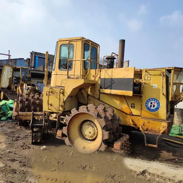 Discount Available Running Condition Used CAT Compactor 815 Landfill Compactor For Sale